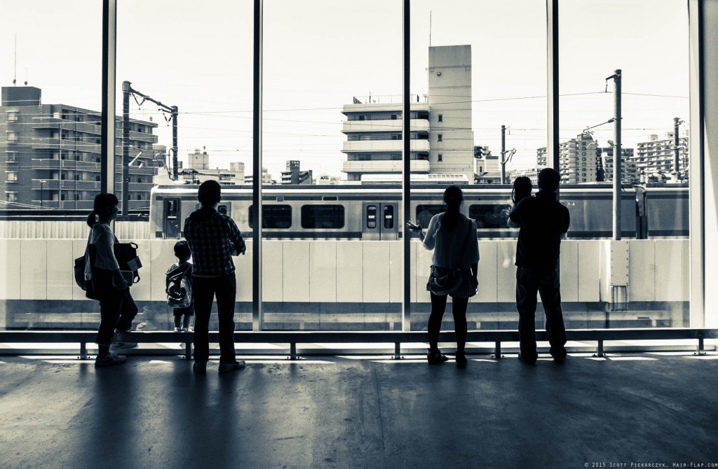 Trainspotters at the Nagamachi Ikea.